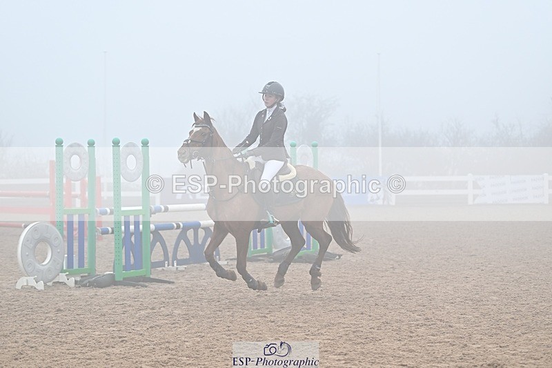 250208-121807-00505 - Cls 9 Pony Newcomers and 1m