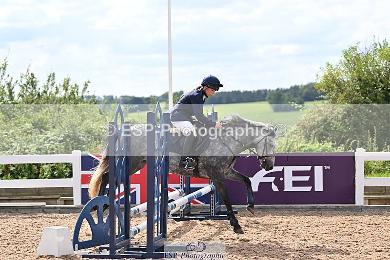 240806A-162052-00264 - Clear Round & 60cm BS Club & Schools