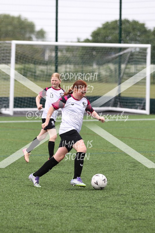 1DX31819 - Sat 6th U12 Girls