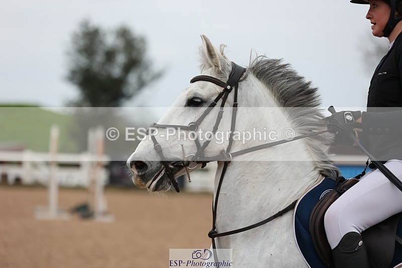 241116X-140321-02369 - Cls 14 A&B Pony Fox & 1.10m Open