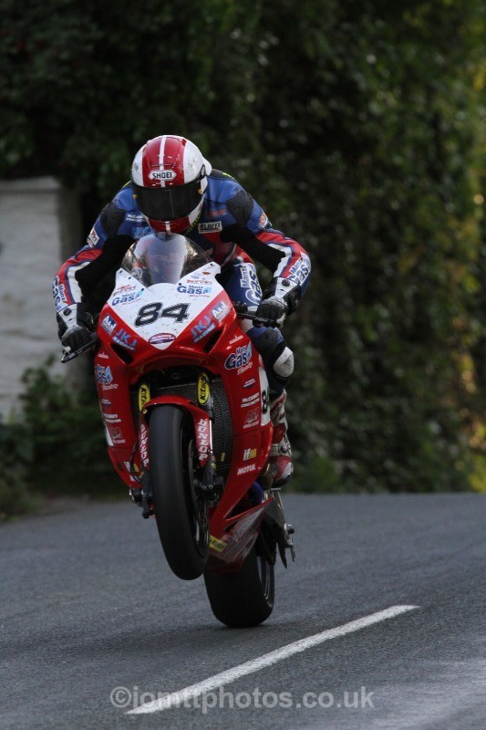 Joe Faragher Honda / Manx Gas Racing - Friday Practice - Solos
