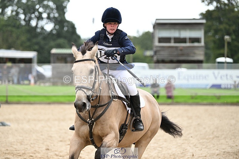 240929-141856-01148 - Cls 3 90-95cm