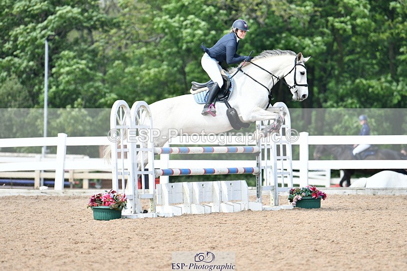 240512A-150109-19235 - Cls 43 95cm National Am Quali