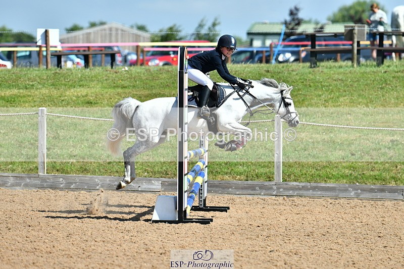 230624A-102406-00285 - Cls 37 Springboard 128 + 138cm