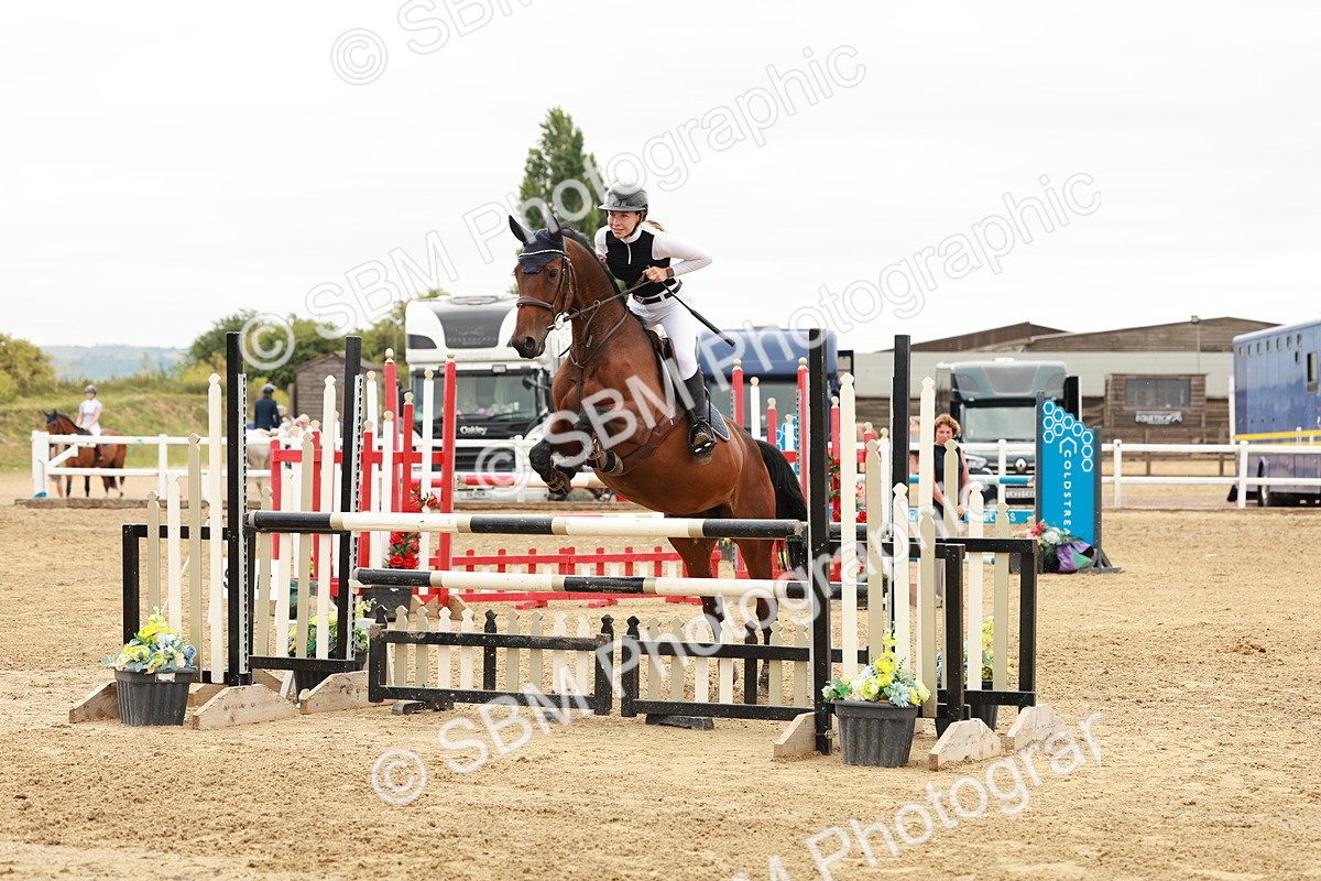 SBM_016824 - Class 20 - Senior Newcomers - 1.10m