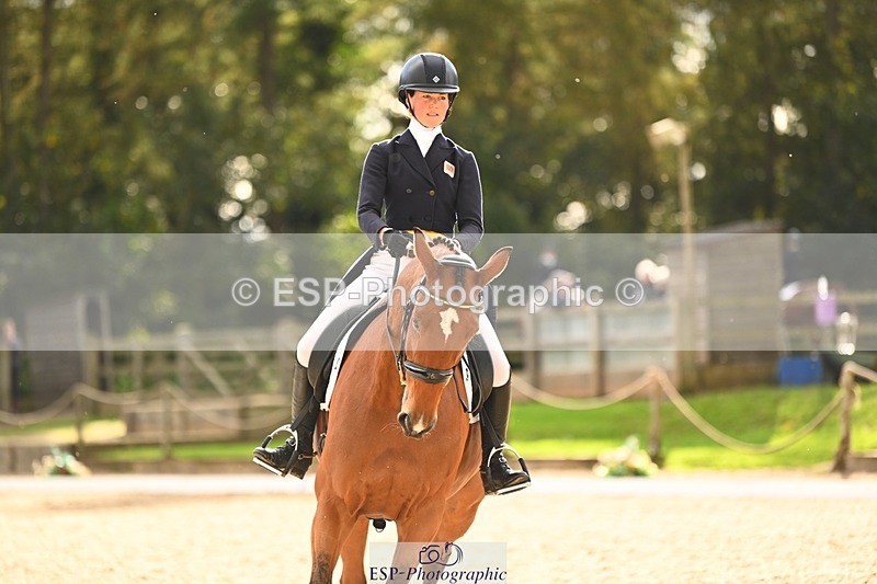 231021-152836-21143 - 362-GLOBAL.AMARETTO-Charlotte.Agnew-DR