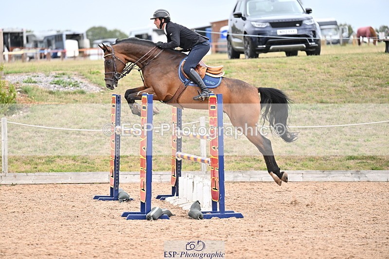 250827B-142644-00733 - Cls 6 Snr Fox 1.20m & Cls 7 1.30m