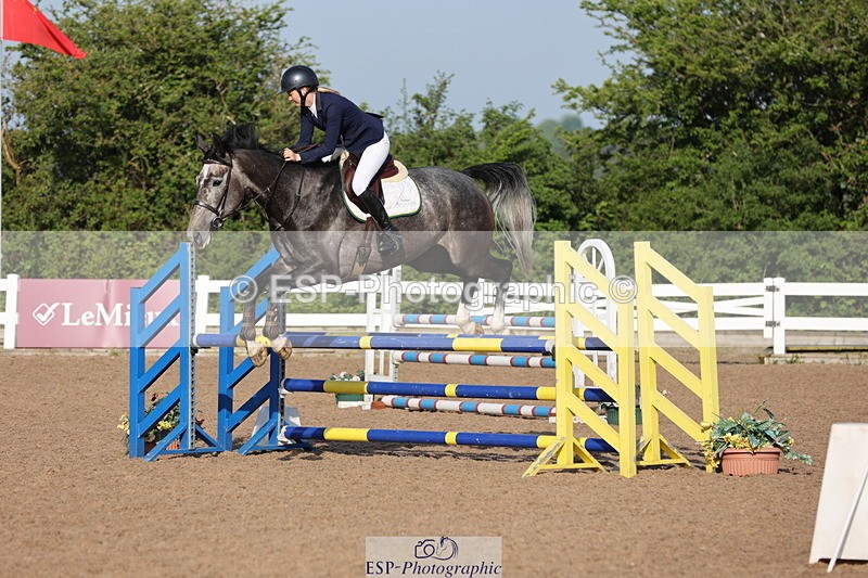 240510A-081326-04133 - Cls 13 British Novice and 90cm Open
