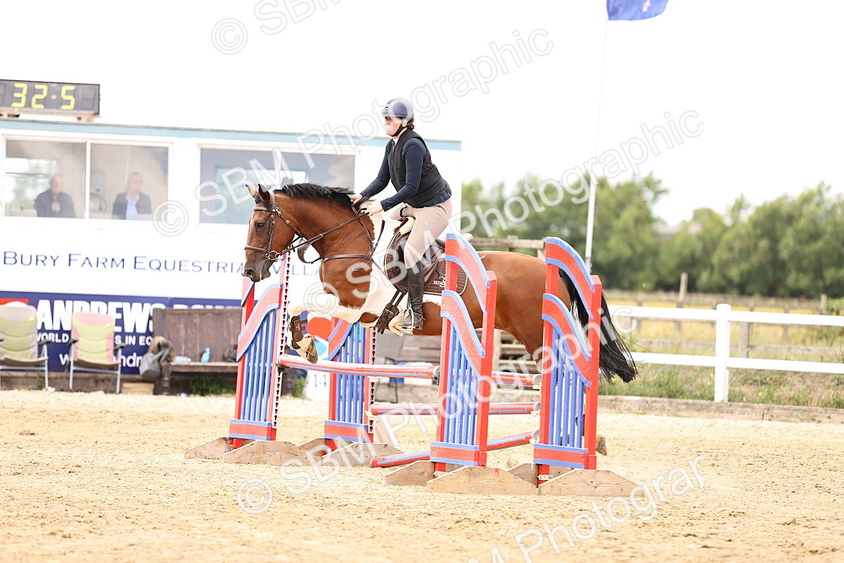 SBM_004164 - Class 3 -  Senior British Novice - 90m Open