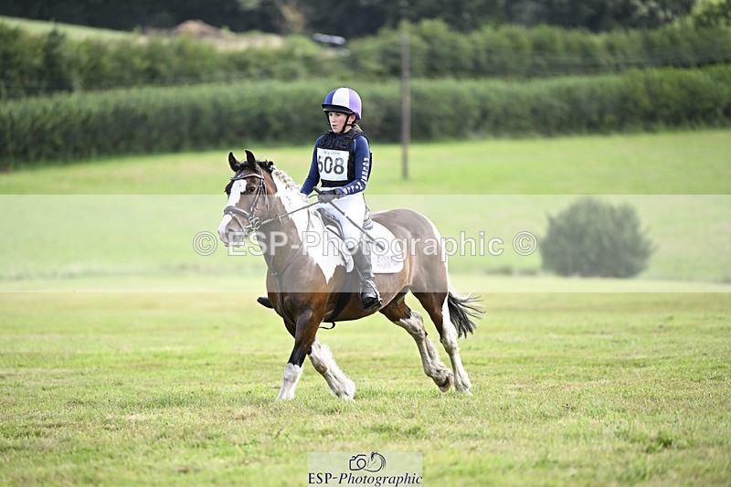 240825X-105827-31503 - 70cm XC 10.00 to 11.00