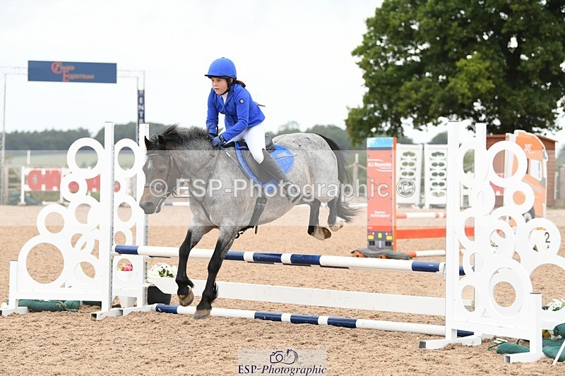 250807-102340-00119 - 70cm Round 1