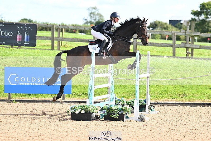 240913A-125203-04437 - Cls 15 Snr Foxhunter