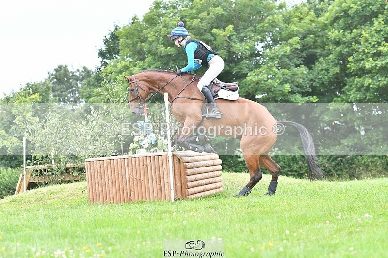 240803-124136-04269 - 116-Imogen_Daniel-SOS_GRANTSTOWN_MASTER