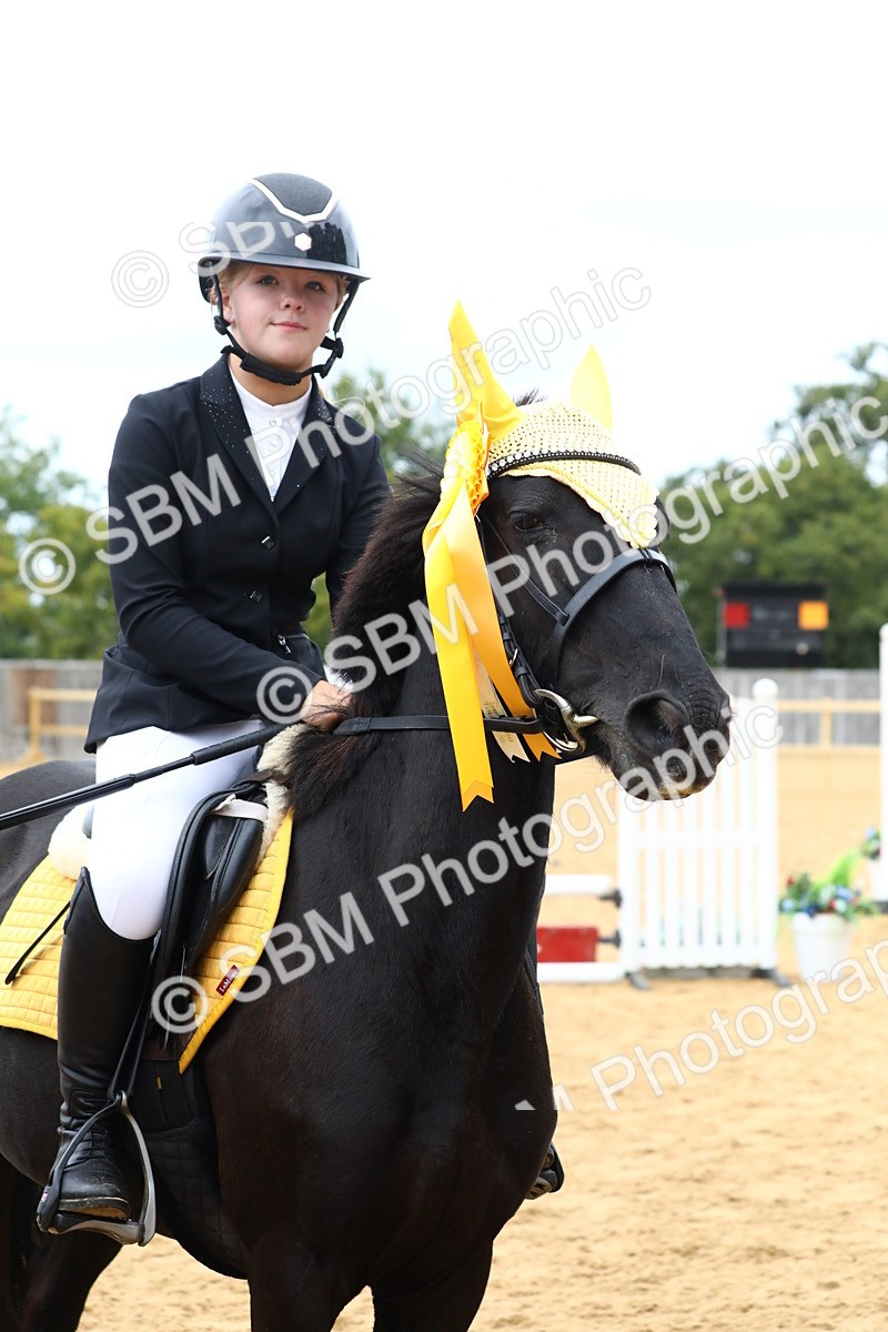 SBM_64107 - J65 - Junior pony 70cm Championship
