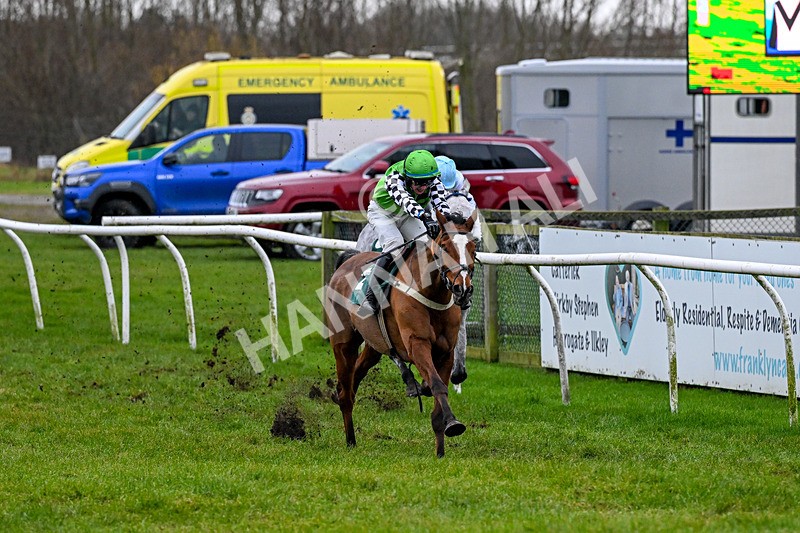 210126-Race 1-Ladronne-3263 - Race 1