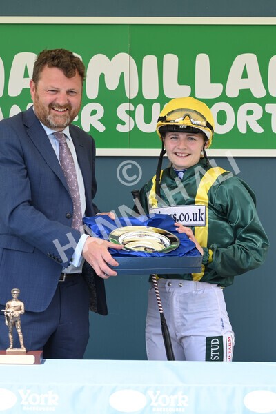 yr11062022r1-192 - Race 1 12.45pm Macmillan Ride of Their Lives, supported by Sky Bet