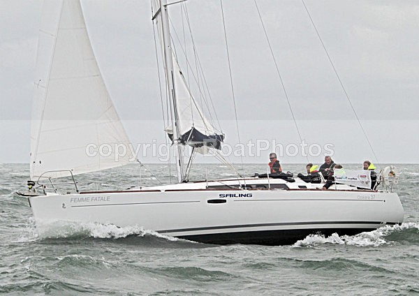 110622 FEMME FATALE FAIRVIEW OVERTHECOUNTER IMG_3330 - 110622 FARM BUSINESS REGATTA