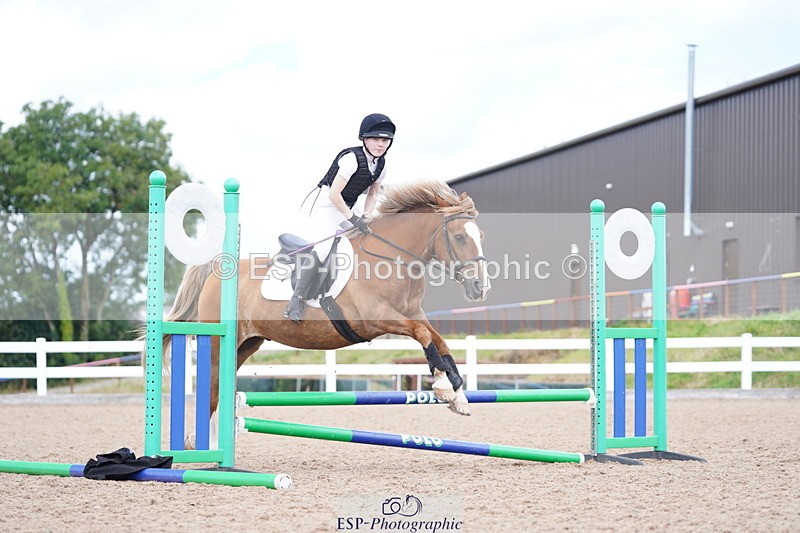 240809A-140600-01140 - Chase Me Charlie