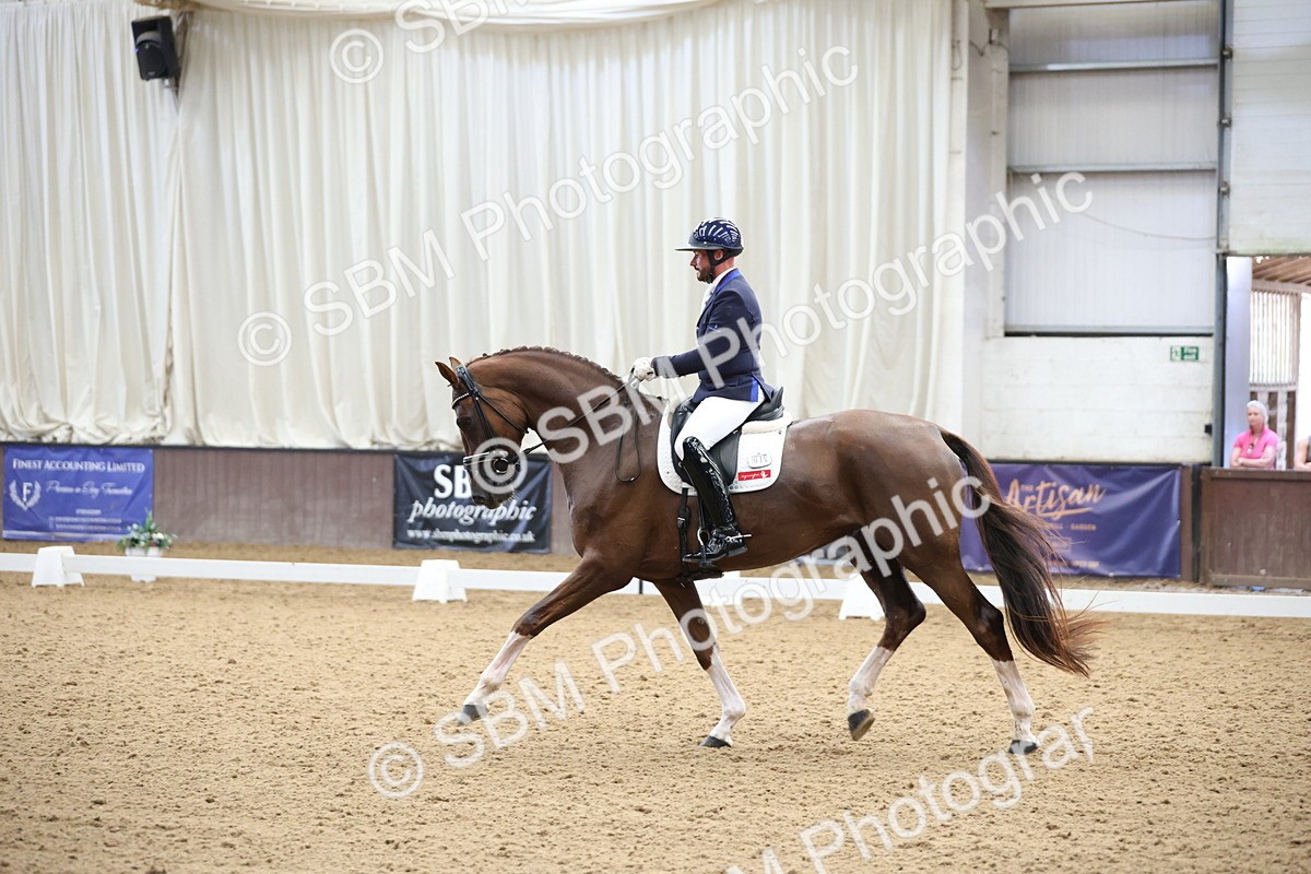 SBM_002771 - Class 5 - Novice 6 Gold - 10.24-11.30
