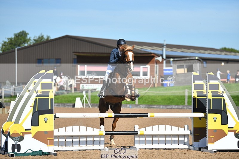 230903A-103223-03742 - Cls 12 95cm Amateur Quali