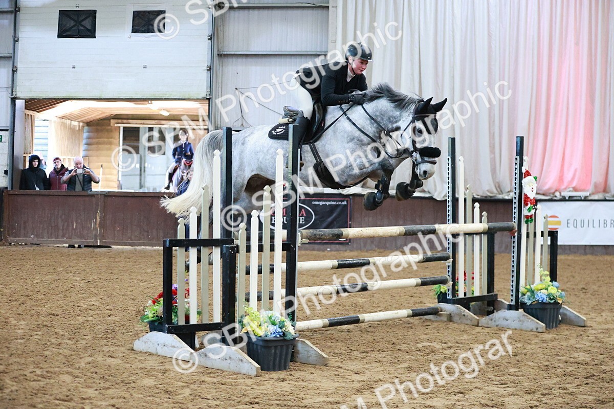 SBM_001210 - Class 4 - Senior Newcomers 1.10m