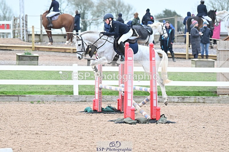 240128A-110638-00428 - Cls 3 Pony Discovery and 90cm Open