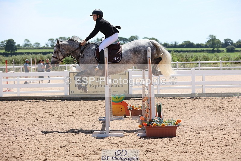 240629A-140655-06700 - Cls 19 Foxhunter and 1.10m Open