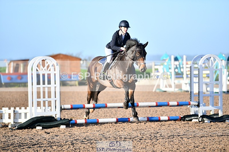 241026A-090837-00376 - SAT Cls 19 Clear Round 50cm