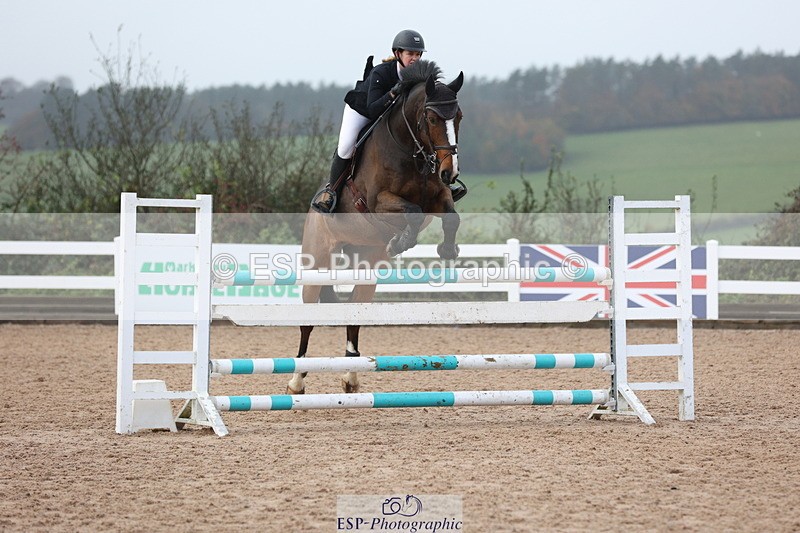 231112A-123623-04081 - Cls 19 Snr 1.05m Open