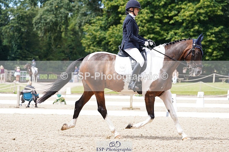 240721-113550-07850 - 124-Sophie_Savage-Two_Tone_Ted