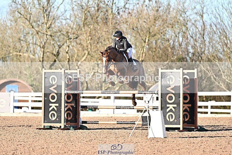 251203-135219-00736 - Cls 5 Foxhunter and 1.20m Open