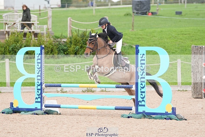 250921-150536-03780 - Cls 20 Pony 80cm Derby