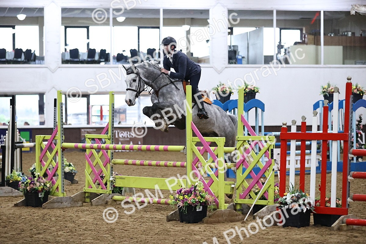 SBM_002821 - Class 10 - Senior Newcomers - 1.10m