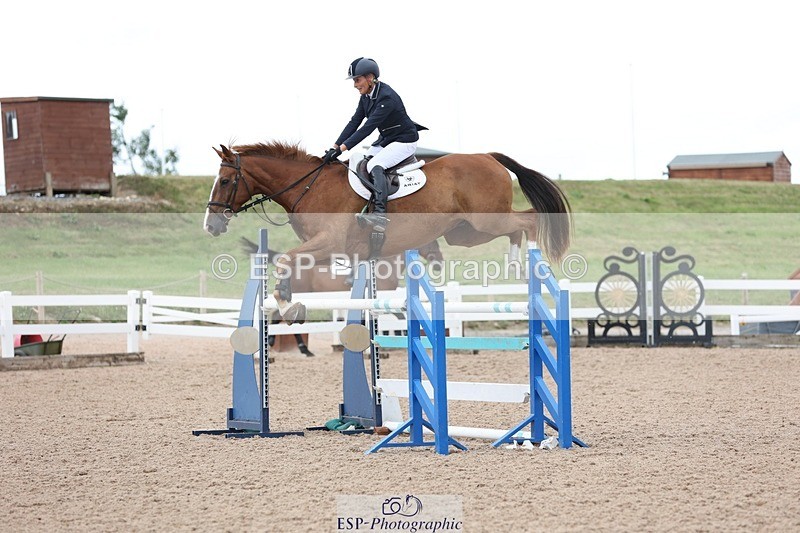250625-150124-01274 - Cls 6 Foxhunter and 1.20m Open