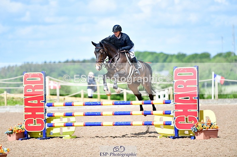 240525A-103013-05238 - Cls 23 Discovery and 1m Open