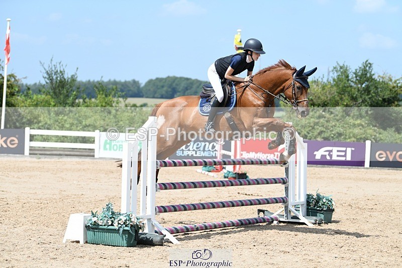 250725-122037-01861 - Cls 7 Snr Discovery and 1m