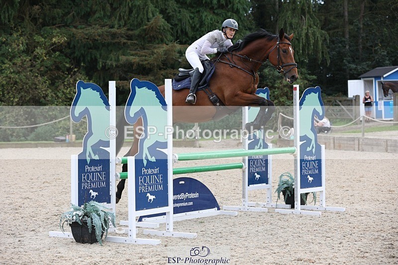 230908-160522-02745 - Cls 8 Snr 1.05m Open