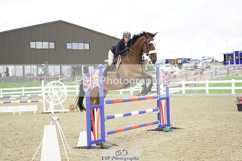 230728A-145214-02493 - Cls 11 1.05m Amateur Quali