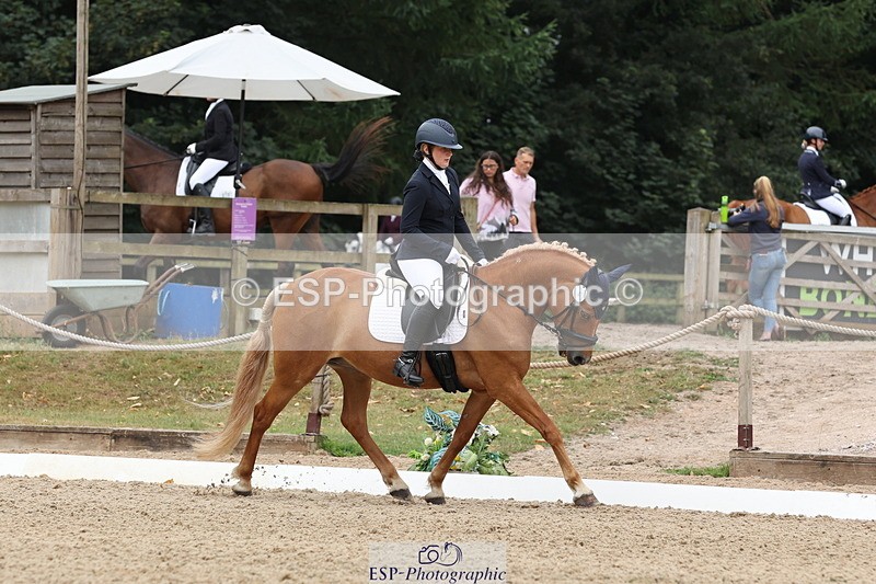 250718A-104814-00696 - 004-Millie.Garrett-Ashley.Rhoda