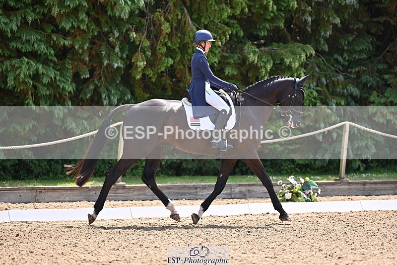 250523A-120102-06426 - D-461-Mia.Farley-INVICTUS