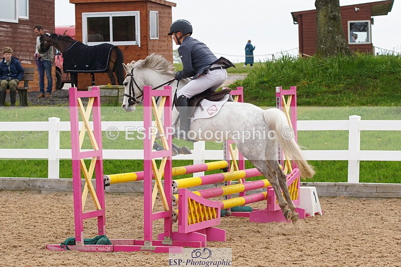 230513A-084038-00169 - Cls 1 Pony Intro 70cm