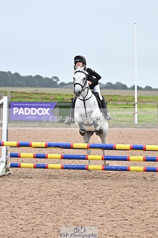 240813-184811-00777 - Classes 5 A&B & 6 80cm