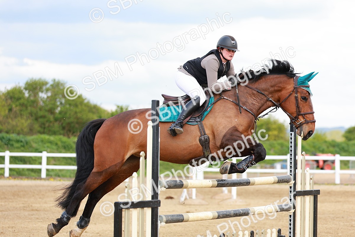 SBM_002603 - Class 5 - Senior Foxhunter - 1.20m
