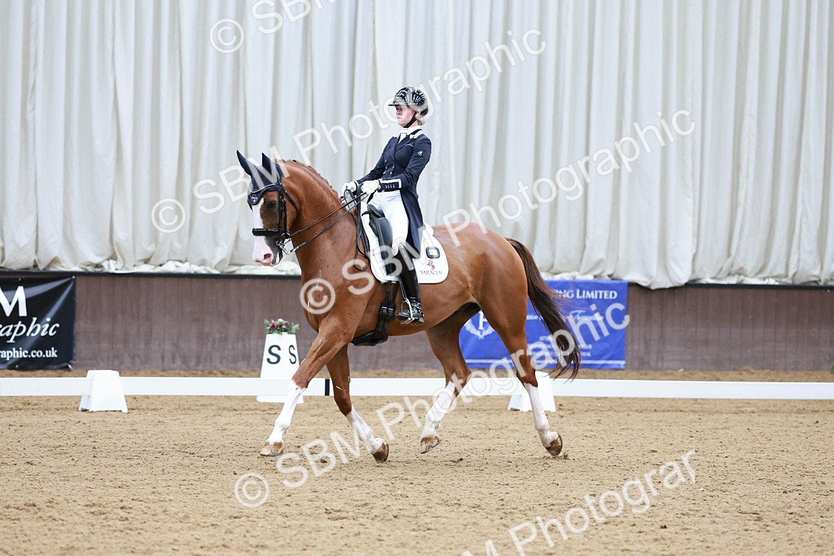 SBM_016002 - Class 5 - FEI INT II - 15.48-17.00