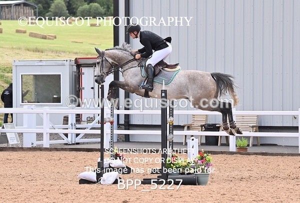 BPP_5227 - CLASS 8 THURS HOYS GFS Saddles Senior Newcomers Second Round