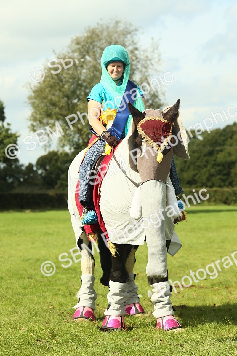 SBM_63667 - S35 - Fancy Dress Showing