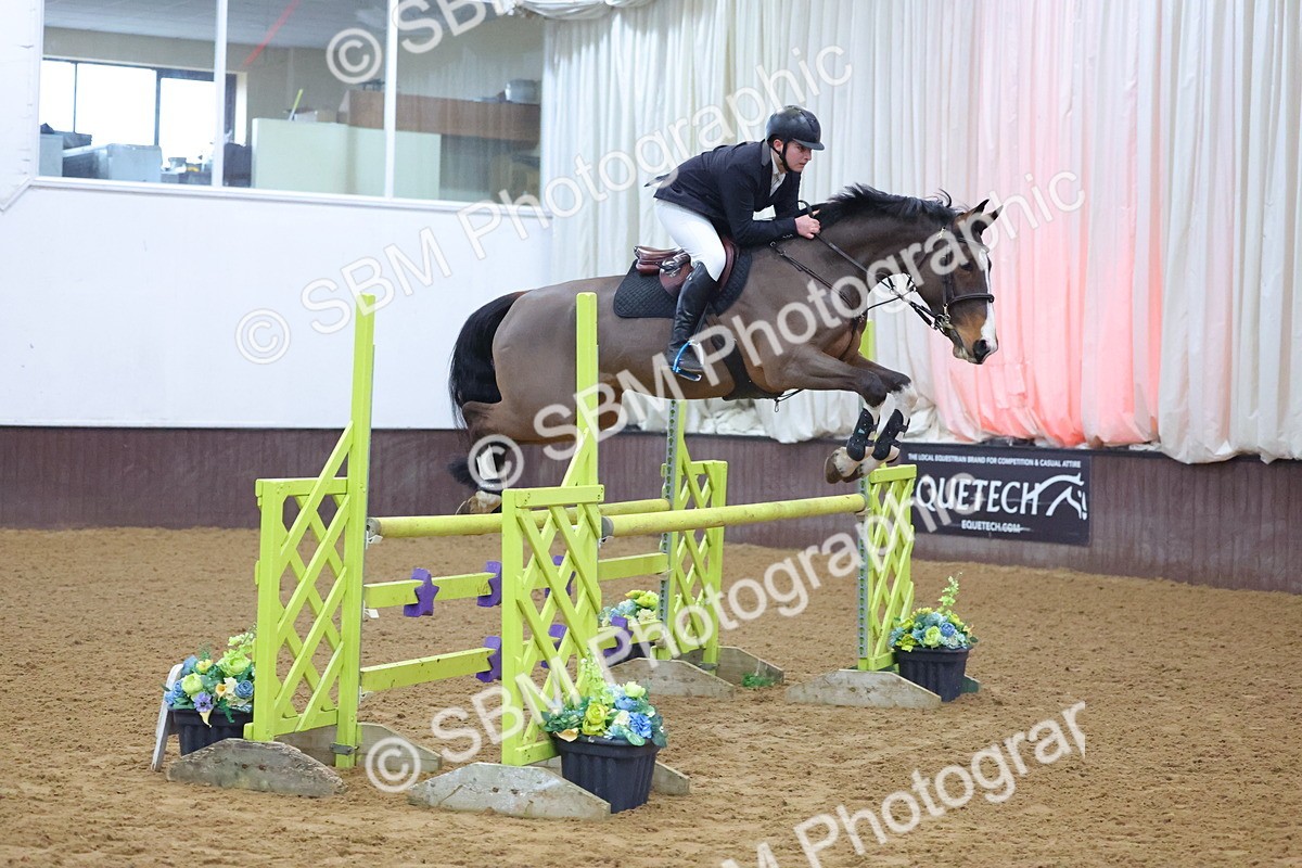 SBM_008675 - Class 22  - Senior Newcomers/ 1.10m Open - First Round (1.10m)