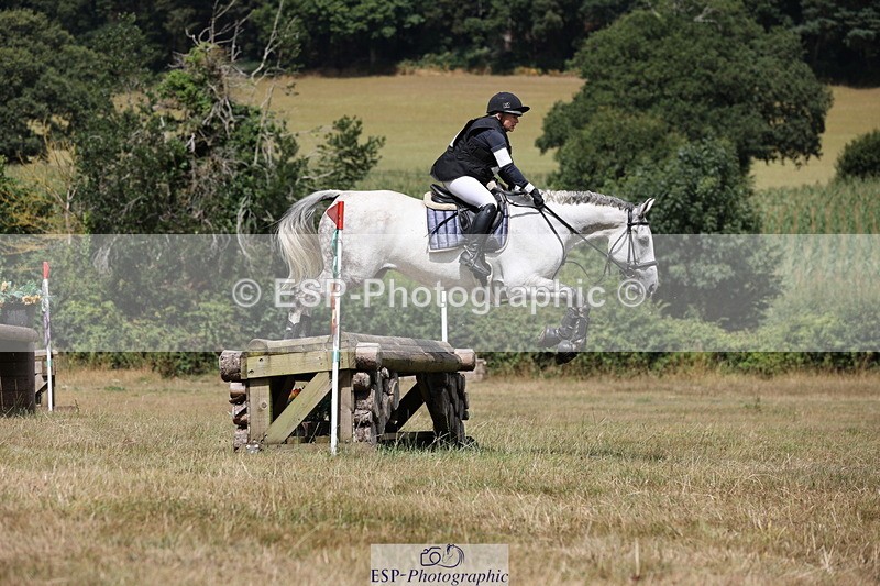 250802A-132335-04342 - B-087-Sarah.Lowe-DARK.DE.ST.PRIEST