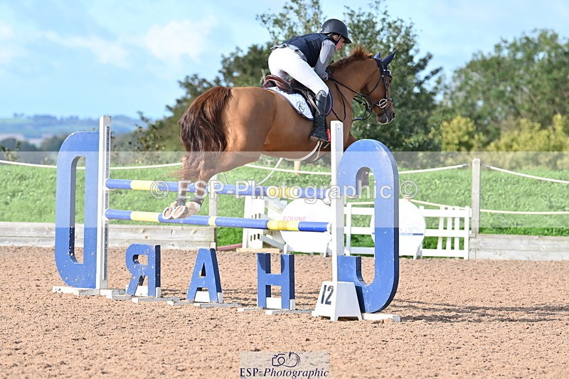 231014A-103604-04158 - Cls 18 Newcomers & 1.10m Open