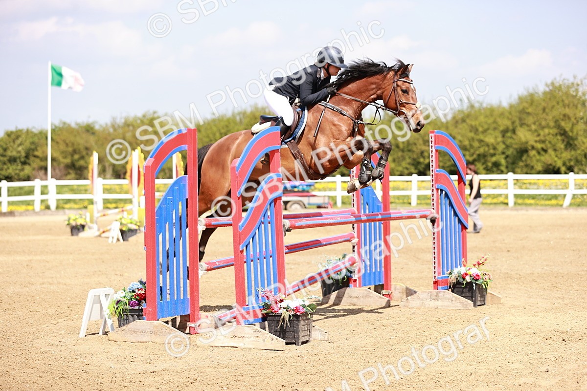  - Class 23 - Senior 1.05m